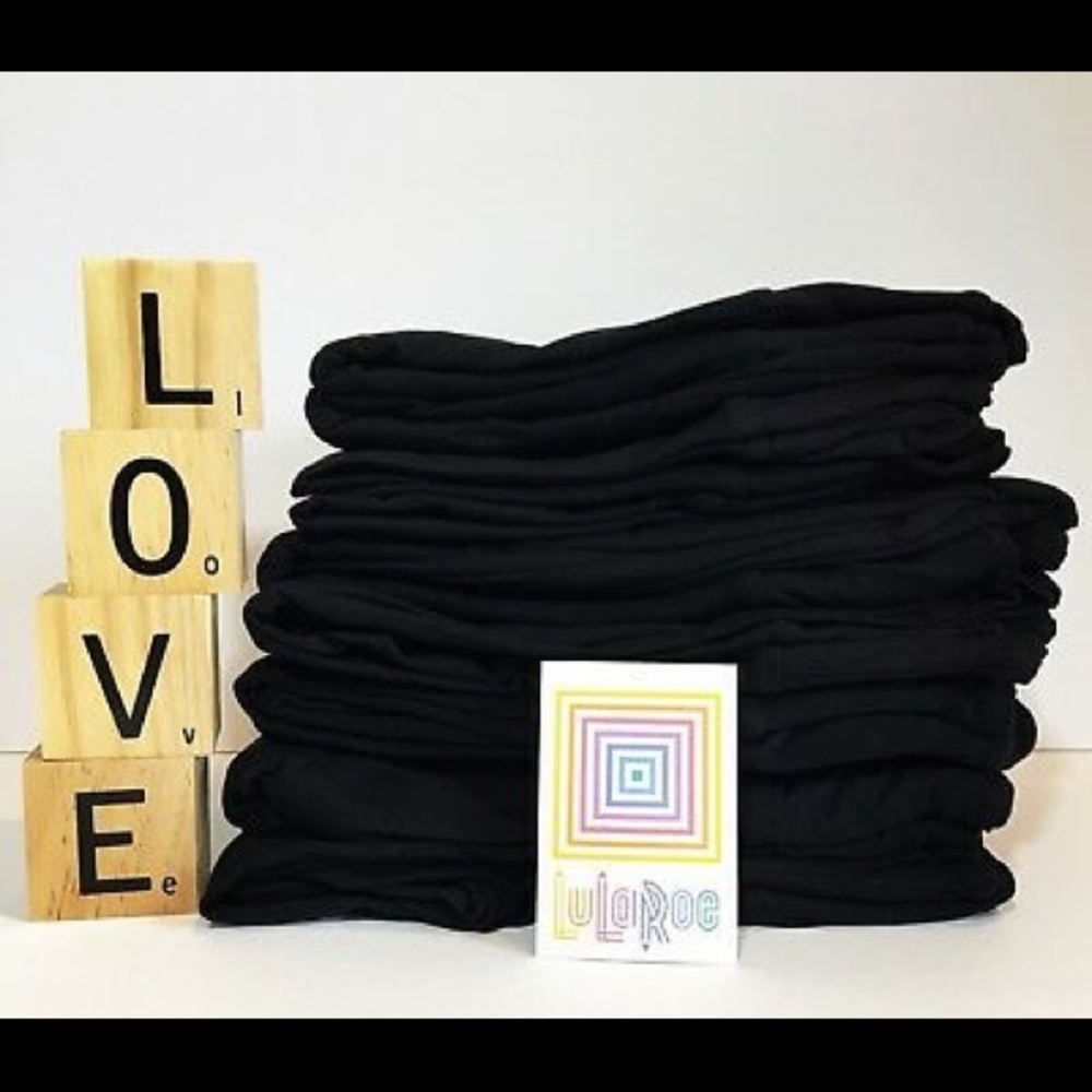 Brand New O/S Black Lularoe Legging